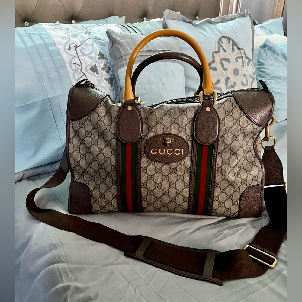 Gucci Neo Vintage Authentic Duffle  bag with Web.